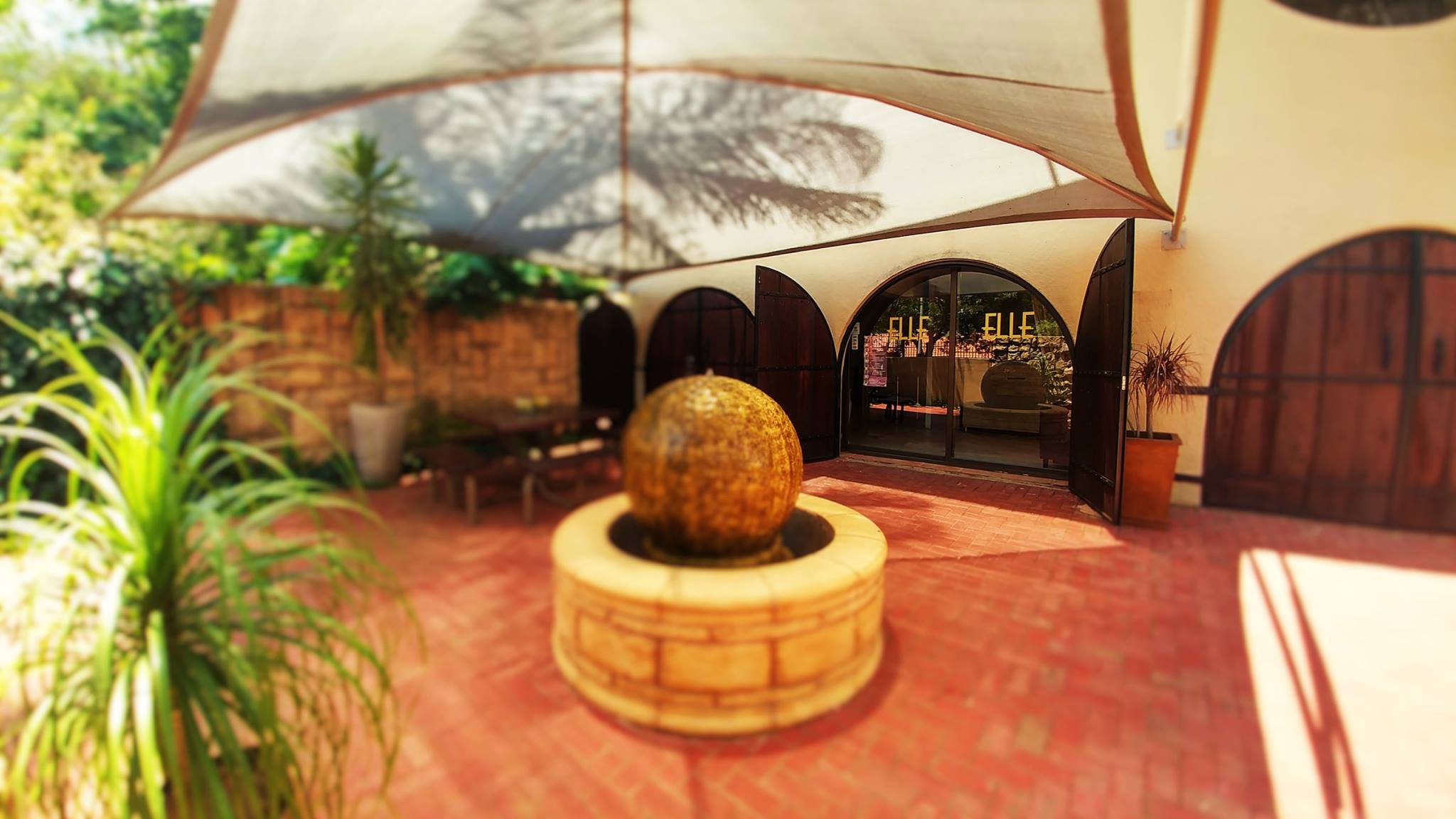 BenHuis Guest House Entrance